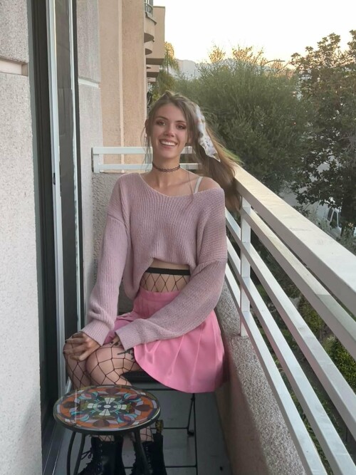 F1b8lGHacAA9NCV32691d62505da920