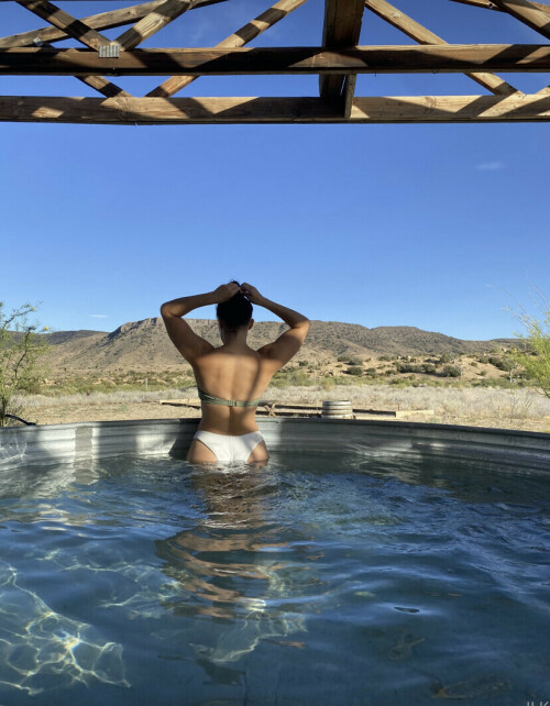 F2A3D1D7 D75A 4EA0 AA92 B2F8B4F8100F