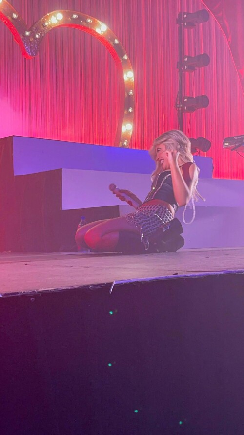 F2B914EF FE1D 4654 ACDF EACA42AD2C57