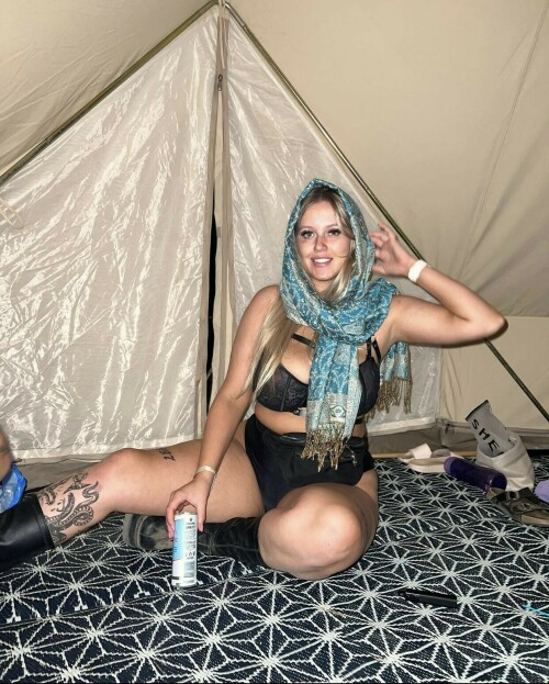 F2C7D6EF 3DB2 4E54 80AA 954CB4573F5D