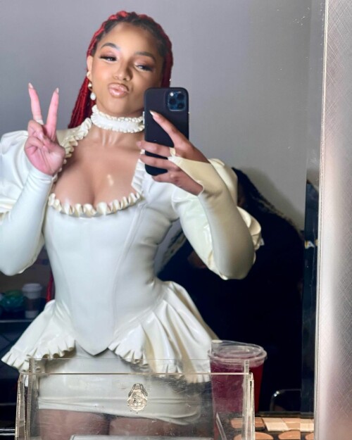 F2CEC51B 76AC 4D3E B97D 8064B1A71B6D