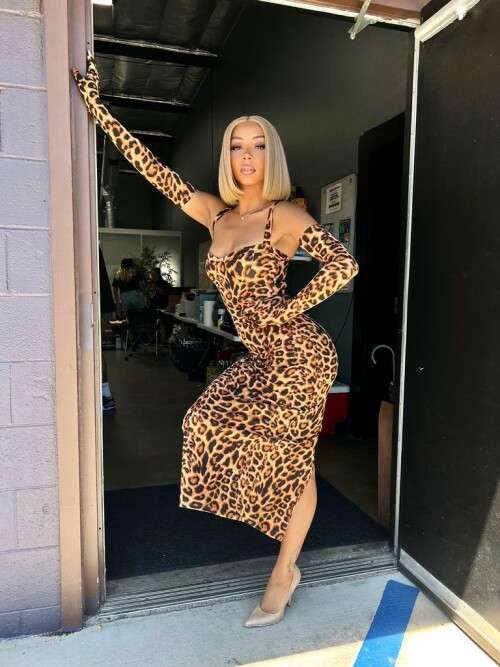 F2zMRLRa4AAXCZBf76f33e67a7c4ca1