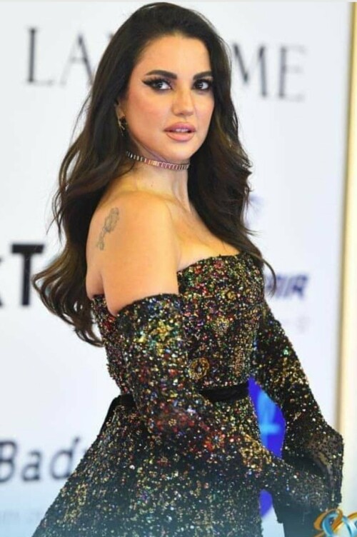 F33402EB F85D 4EFD B3BE 6D4B028B2D7E