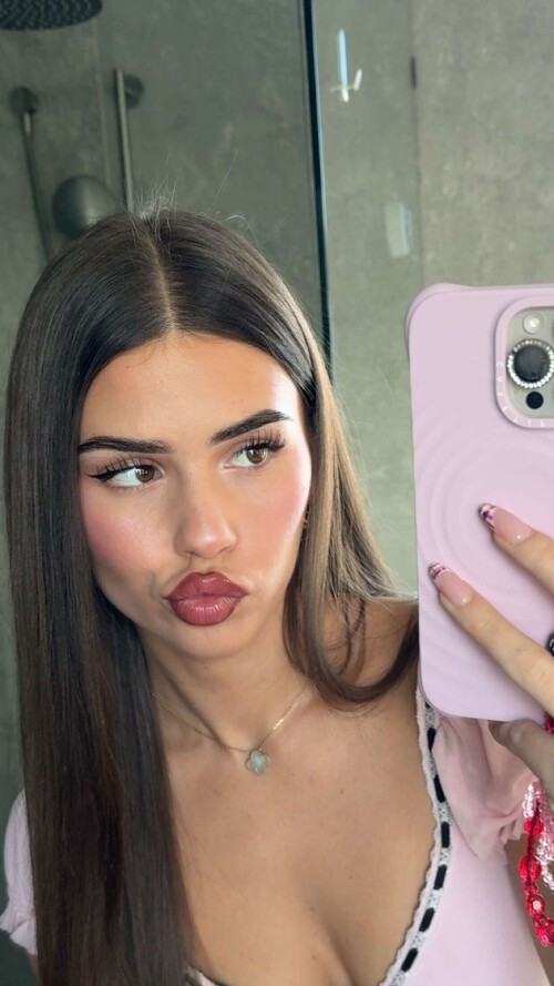 F365F38E 94FF 4761 9AF2 3CEB4B006A023ade6572a19a3a8196a3825cd4fd9cac