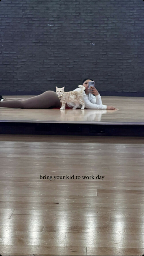 F38E3EC5 B6F4 4A64 A73F 2A9BE161EBBE