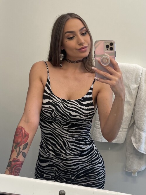 F3iipdRWEAAhVd91c12dfc778507fe2