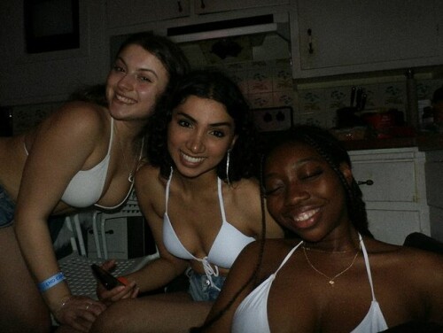 F43DBCB1 C7D6 4356 AC69 2AAB47183E46