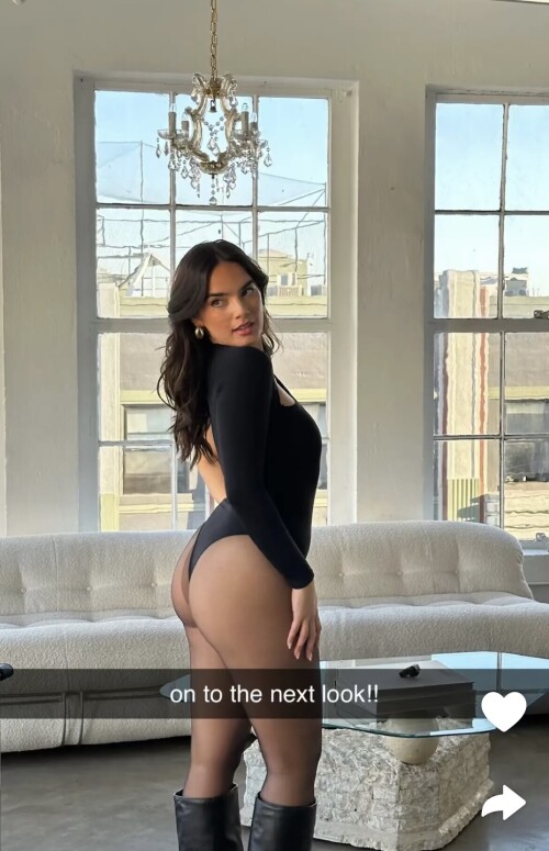 F4533EE8 E3B7 43C6 9811 2D13893A7A64c3b42b698007ed99