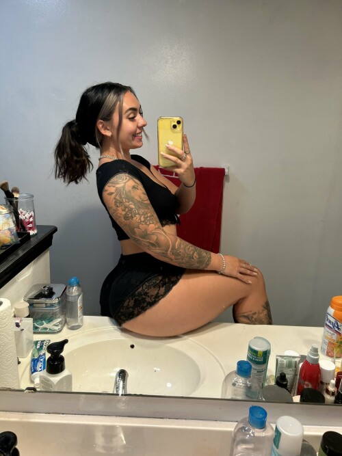 F46Qk iWYAEDlf9c5eb2496a16aca5b