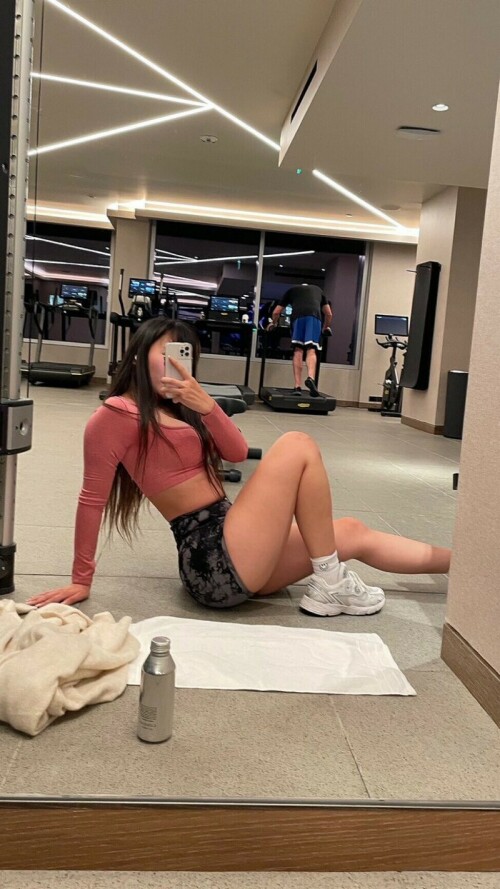 F5079343 3AD4 40FB B38D 7334ED32F601