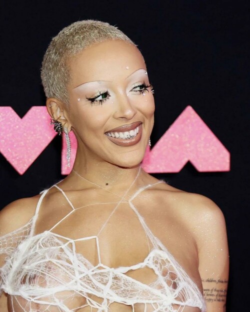 F52ujgzXEAEuPlp1831dc3402d3d28b