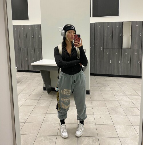 F59UMq0XoAAacvx3daee54627c74a80