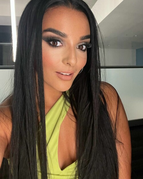 F5ABAA7E 2BC5 4C64 AFAC BEDDE10AC5E4