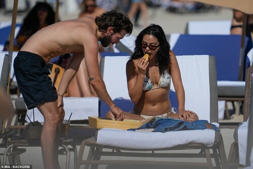 F5D1EAA2 CFE8 4BA7 BBC0 81AFD10790DC