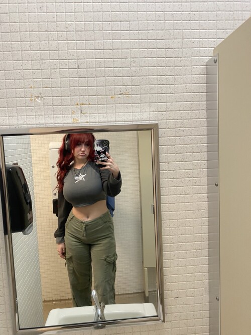 F5 ZtxxaAAAgGbB66ca7c4cda0c6e54