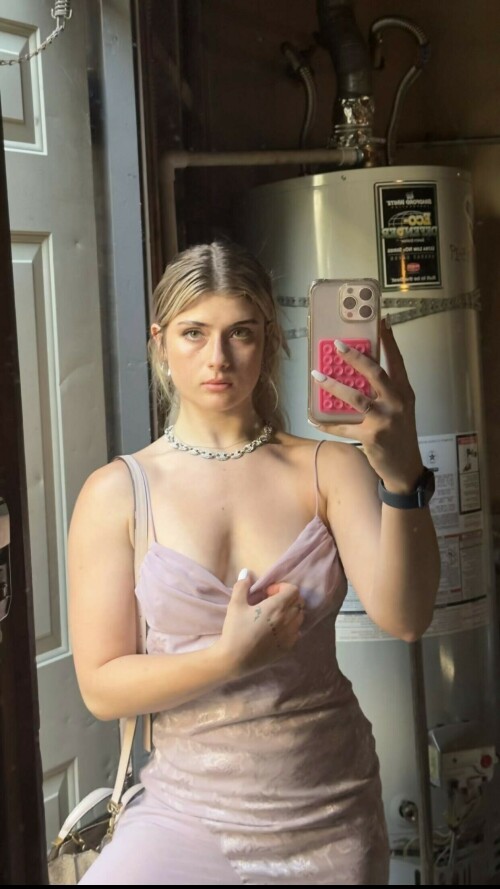 F622CA0F E90F 41CC B9B8 0E8326B88E241f8b416bc39d20b9