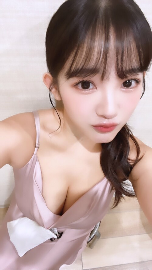 F6NG6jxboAAv ni891c4ecc8580f0ee