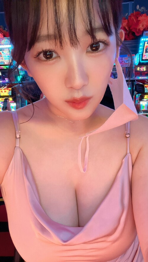 F6NqGF bsAAARwl67a5dbbf0039e6e4