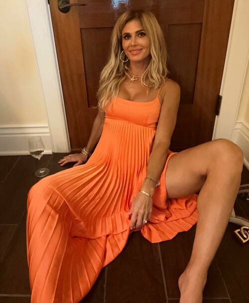 F6qXs 7WUAASD0R44228941f0c60439