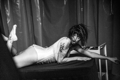 F7AFD6A3-CB27-4D7F-9795-DBB398A93FCB