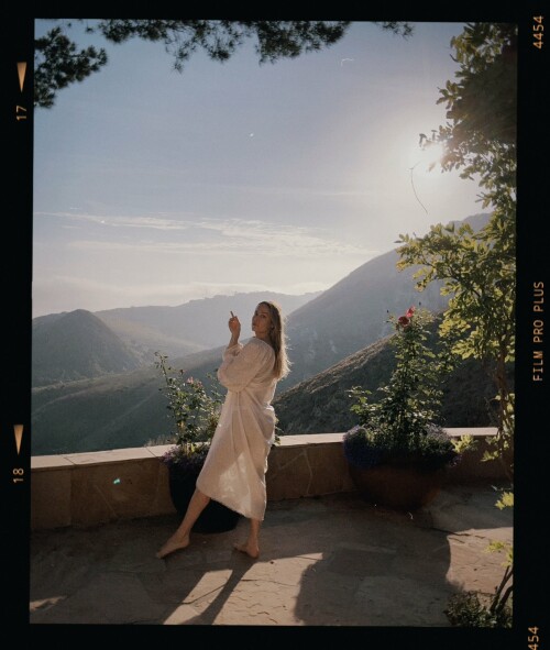 F7OTLQdXgAAmEa0176eb25cdaff63ed