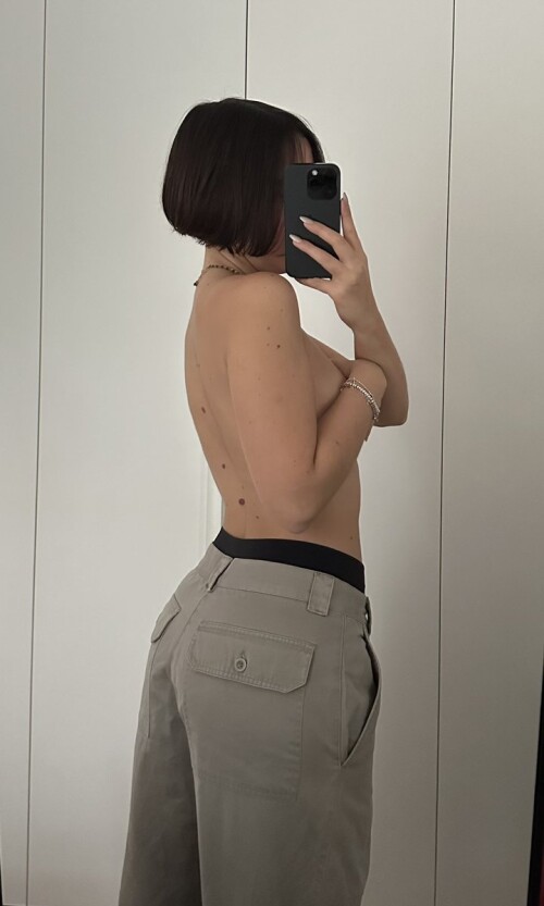 F7vikZCXAAAVrHL7f85905cbc6c1015