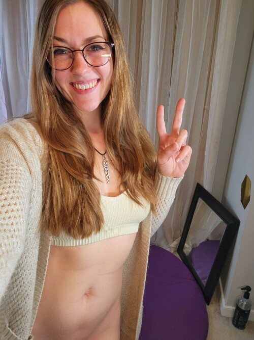 F8C9I7ZXcAAlextd90b85ab61bf92b1