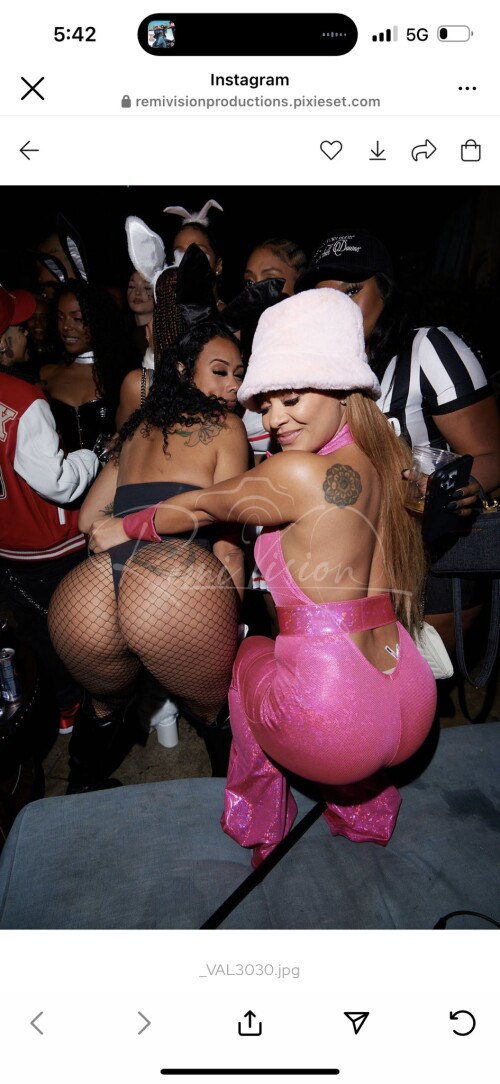 F93 TfzbcAA5dGZ737e3b6544a99242