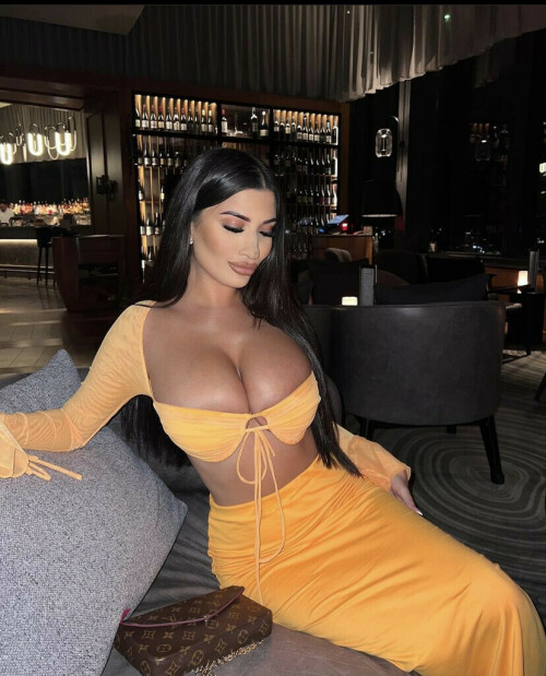 F96210ED 9CDF 4A75 AD1D 329883E73AF9