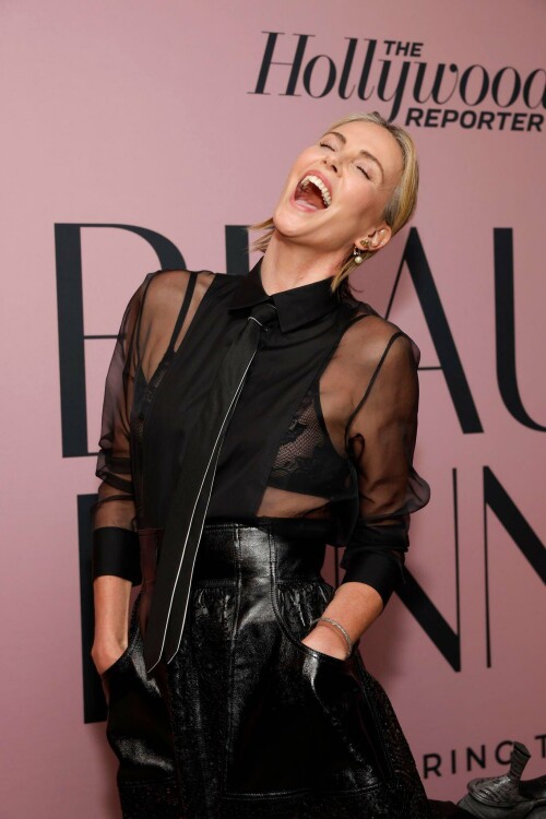 F9WAtDAWcAAE6ric03004d2ef466eb6