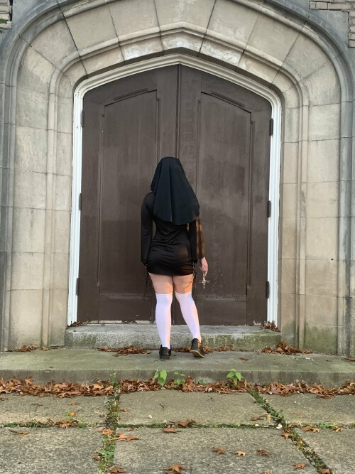 F9zxeBJW4AASzdPa3d8648f07453e2c