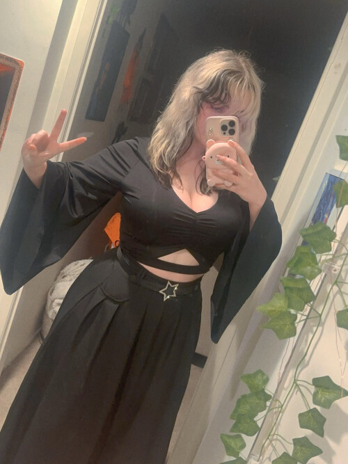 FA4B73E6 9A06 44CC 943C 388349568562fe4ccb4c636e1b60