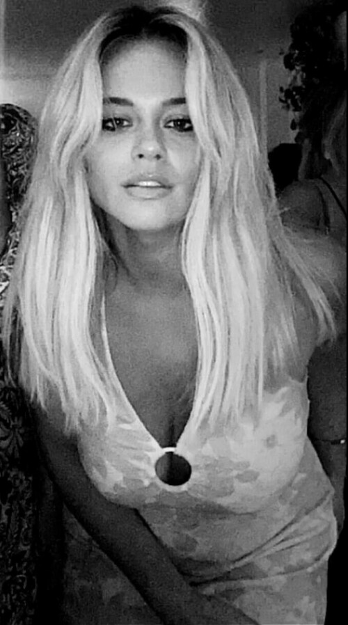 FAA930E8 E207 4781 9052 0F6067C04FDE