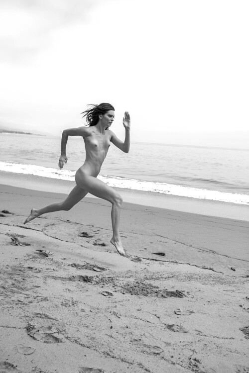 FB03A8BA C5F5 45B2 B5C7 726CEB1428B5