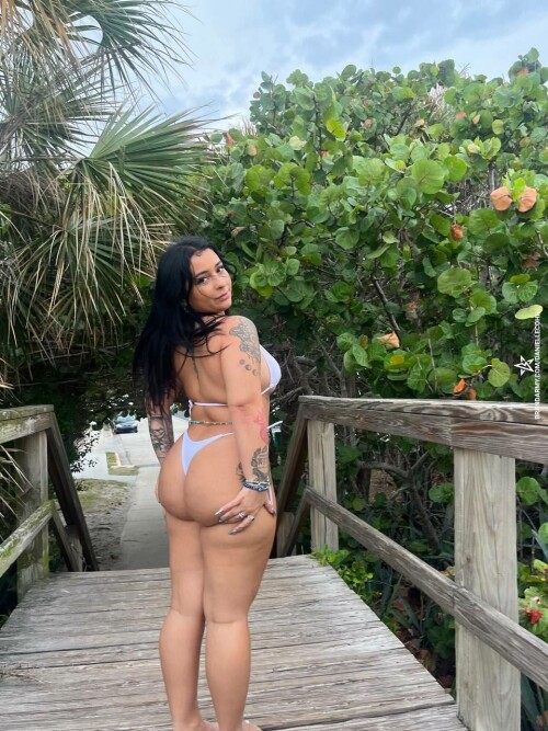 FDF16CAA BFF1 44FF A8B4 12E4F34F58BD