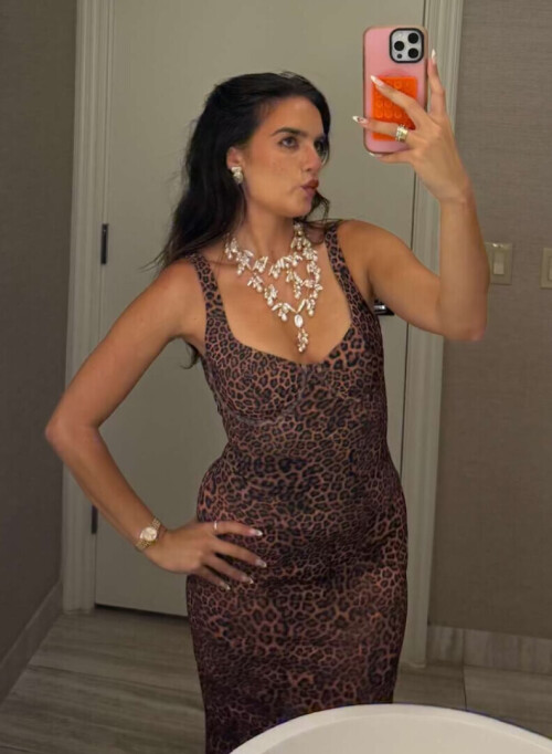 FE6C5B97 34DC 43AB AD29 844B9D7B5C9B1802fa2fa1db1c84