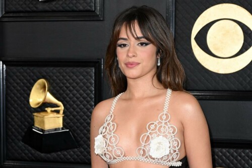 US-Cuban singer-songwriter Camila Cabello arrives for the 65th Annual Grammy Awards at the Crypto.com Arena in Los Angeles on February 5, 2023. (Photo by Robyn BECK / AFP) (Photo by ROBYN BECK/AFP via Getty Images)