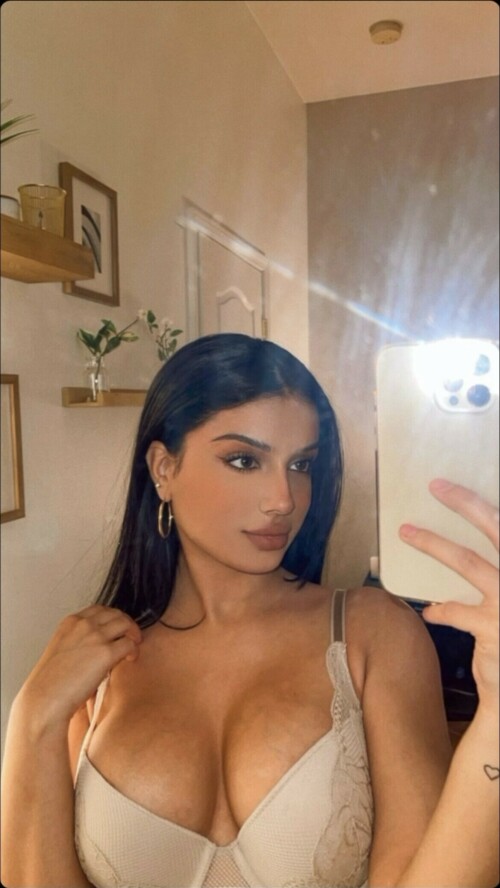 FFD193CB A03B 4126 9356 F8DC5F4563D6