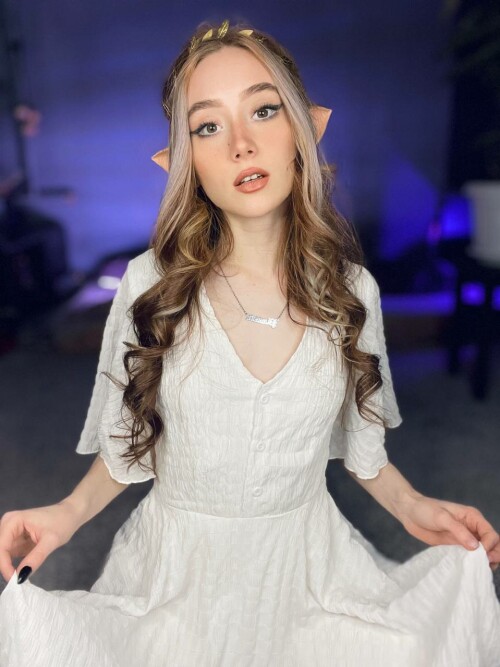 FFmm02dXoAc 3Fc