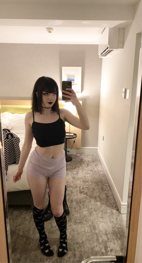 FNaWgZgX0AIRkZH8c3c45192694c195