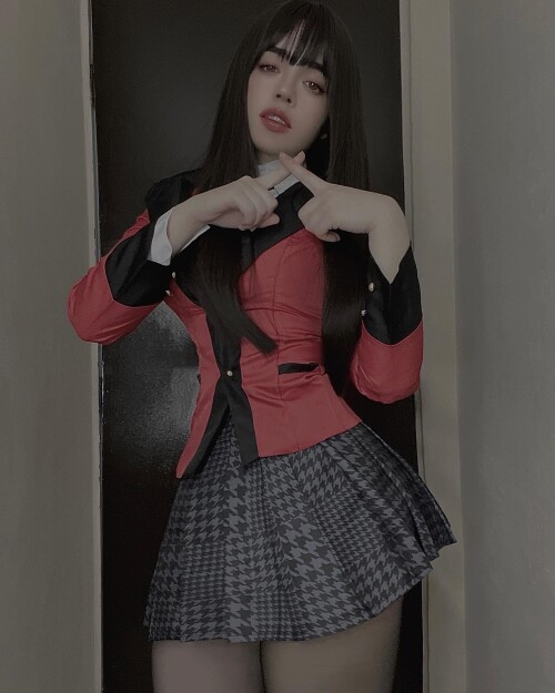 FPccOIRVIAAh y9ba0cb821ed893dcc