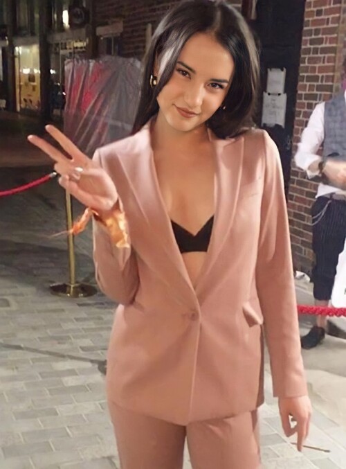 FR1NjezXwAAefab0e5b6d420951a76f