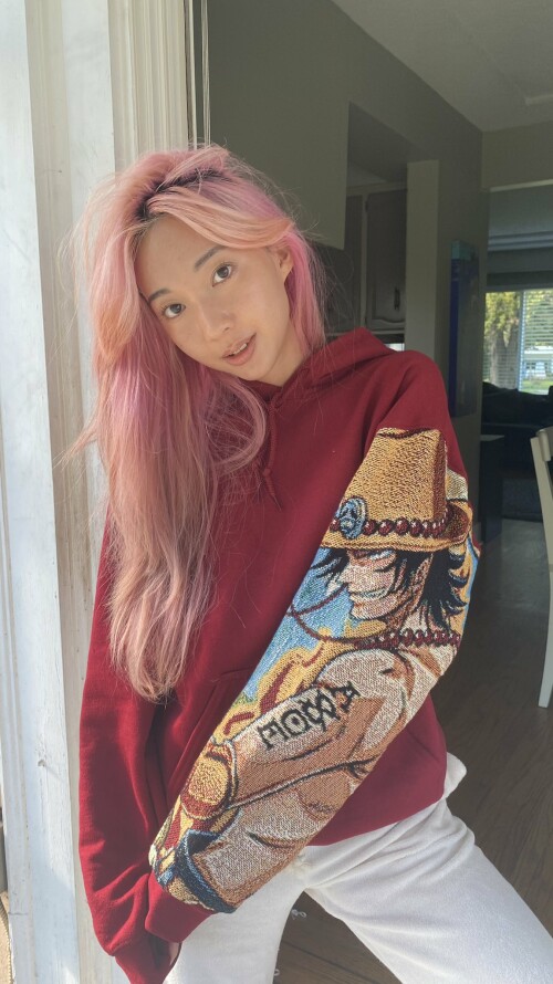 FRZIDU0UUAEbVs48258637a805895d