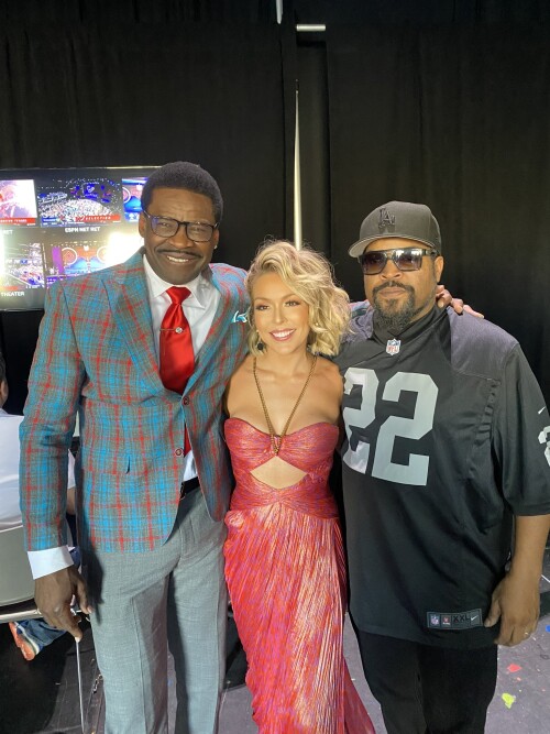 FReOIRTVEAUiXIDe7892bf47934a734