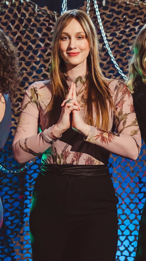 FSU4V6NXIAQnzFx remini enhanced