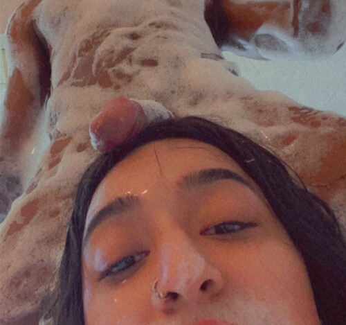 FWMl9eEUUAAkY8Pf94502e02a0d5cc1