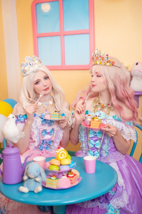 FWQ33ncaUAI f7q8369473272d5ae28