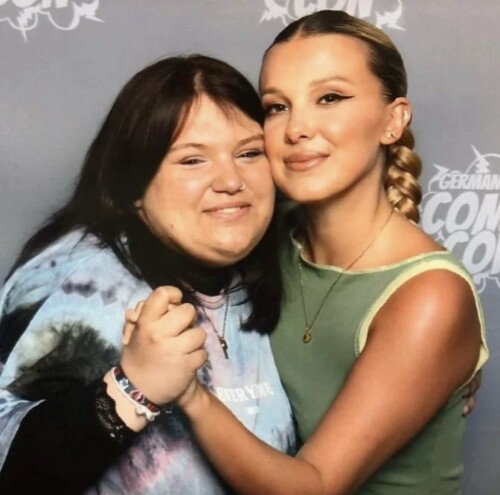 FXypN0vUsAMoYRo389bf86aa834ce8a