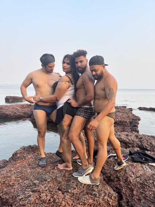 FZ4MChOVsAArOif8f186c32a0991044