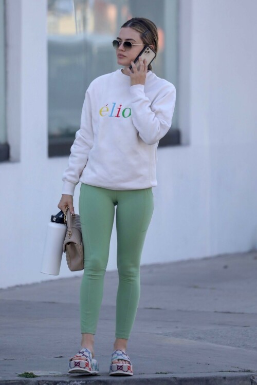 F 0001.jpg.5d9f1b0b32fa3b10c55d1d8e24116c6f